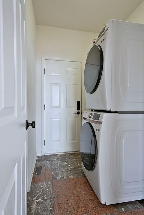 Tiny photo for 2914 Kelly Drive, Elgin, IL 60124 (MLS # 12595913)