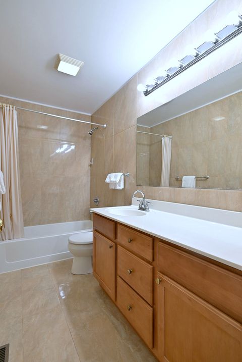 Tiny photo for 2914 Kelly Drive, Elgin, IL 60124 (MLS # 12595913)