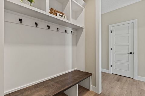 Tiny photo for 1413 Colonial Court, Eldridge, IA 52748 (MLS # 12623574)