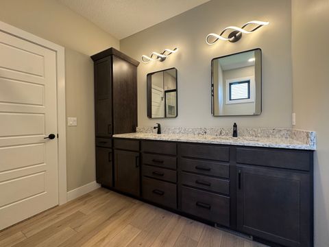 Tiny photo for 1413 Colonial Court, Eldridge, IA 52748 (MLS # 12623574)