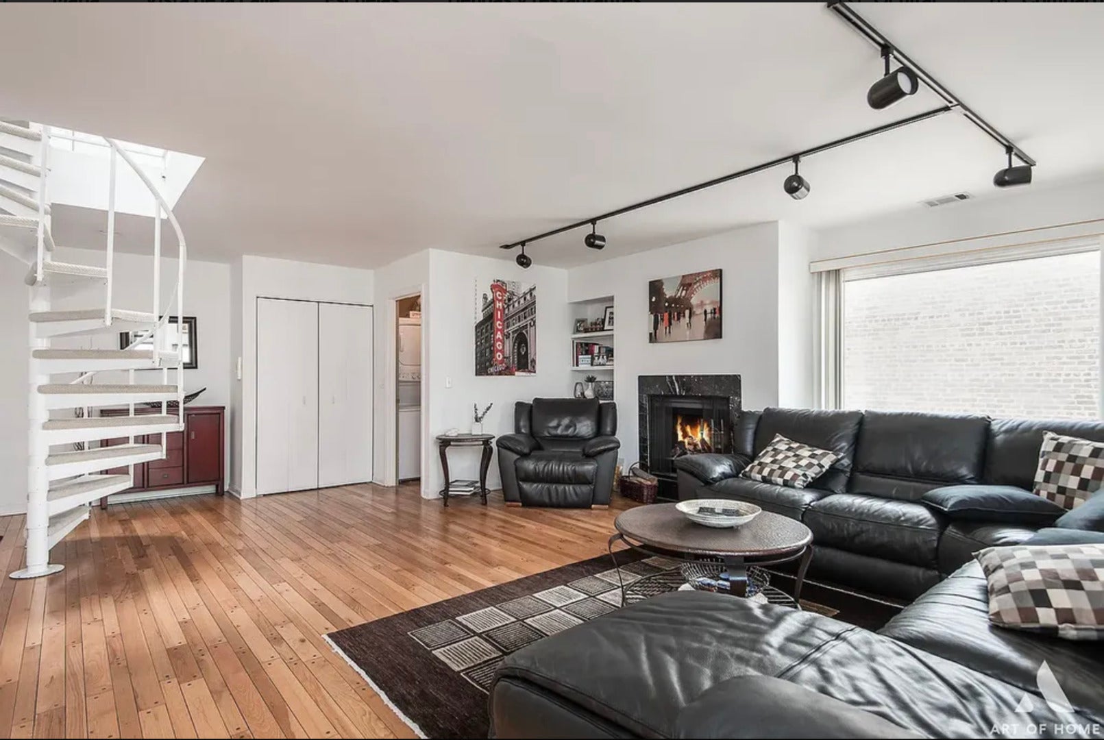 1201 W Diversey Parkway 3A