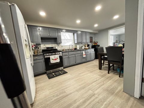 Tiny photo for 418 Ray May Drive, Joliet, IL 60433 (MLS # 12530722)