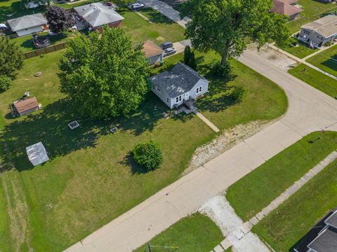 Tiny photo for 411 E Mazon Street, Gardner, IL 60424 (MLS # 12411564)