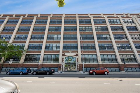 3963 W Belmont Avenue 140 Chicago IL 60618