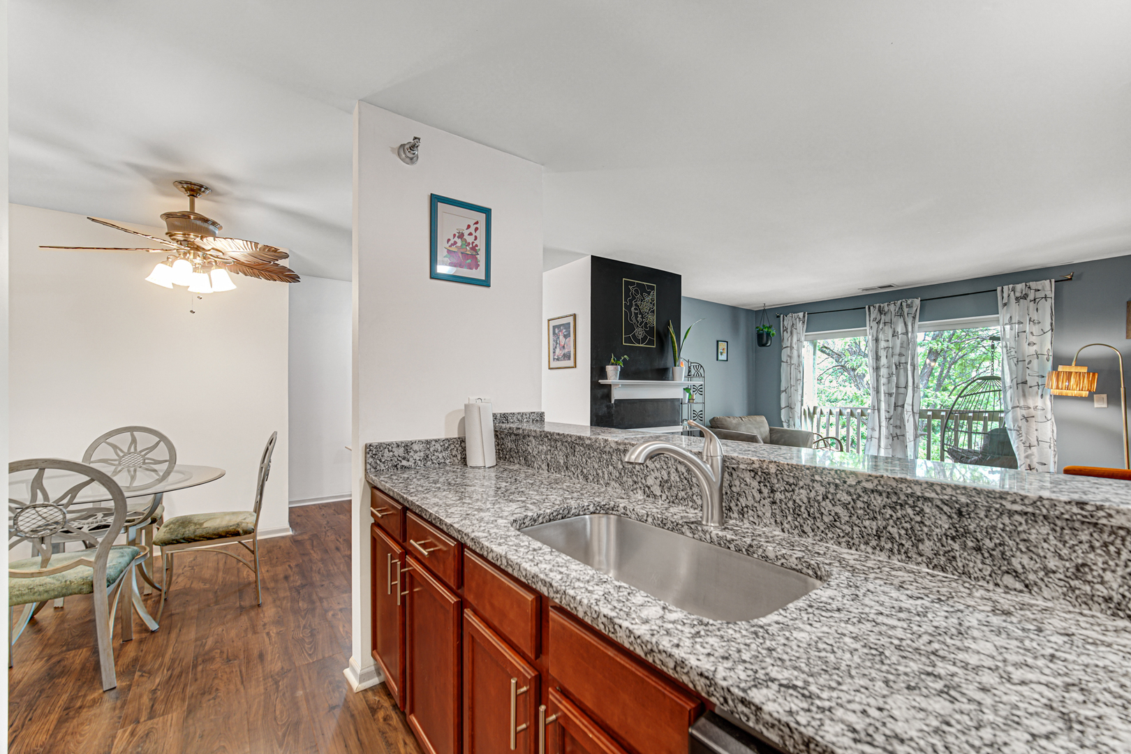 108 GLENGARRY Drive 303