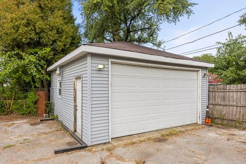 Tiny photo for 15033 Paulina Street, Harvey, IL 60426 (MLS # 12516413)