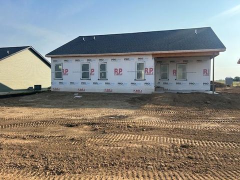 Tiny photo for 659 S Regulators Street, Rochelle, IL 61068 (MLS # 12497963)