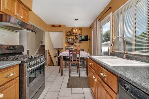 Tiny photo for 117 Galewood Drive, Bolingbrook, IL 60440 (MLS # 12481065)