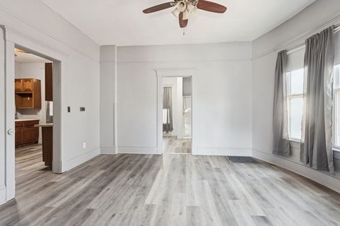 Tiny photo for 705 W Market Street, Bloomington, IL 61701 (MLS # 12566627)