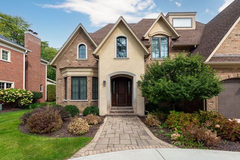 Tiny photo for 641 Lakeside Drive, Hinsdale, IL 60521 (MLS # 12586888)