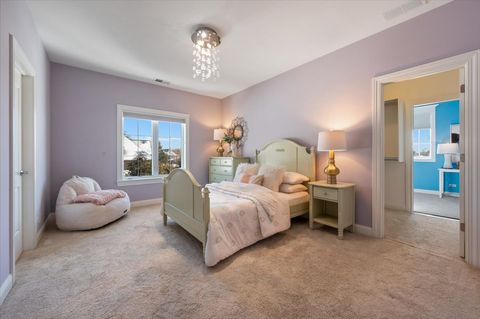 Tiny photo for 641 Lakeside Drive, Hinsdale, IL 60521 (MLS # 12586888)