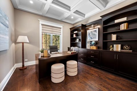 Tiny photo for 641 Lakeside Drive, Hinsdale, IL 60521 (MLS # 12586888)