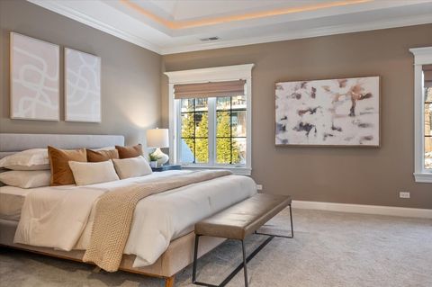 Tiny photo for 641 Lakeside Drive, Hinsdale, IL 60521 (MLS # 12586888)