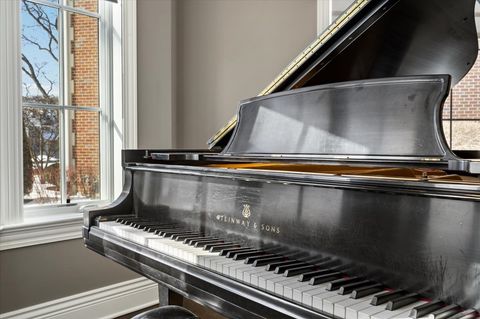 Tiny photo for 641 Lakeside Drive, Hinsdale, IL 60521 (MLS # 12586888)