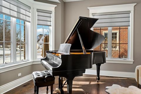 Tiny photo for 641 Lakeside Drive, Hinsdale, IL 60521 (MLS # 12586888)