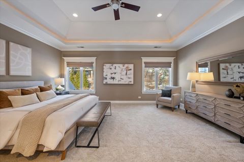 Tiny photo for 641 Lakeside Drive, Hinsdale, IL 60521 (MLS # 12586888)