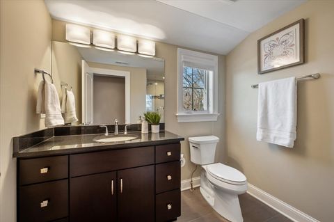 Tiny photo for 641 Lakeside Drive, Hinsdale, IL 60521 (MLS # 12586888)