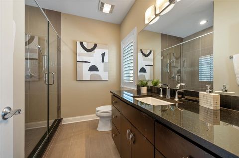 Tiny photo for 641 Lakeside Drive, Hinsdale, IL 60521 (MLS # 12586888)