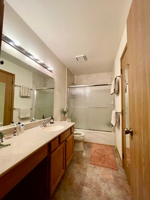 Tiny photo for 1304 Yorkshire Lane, Carol Stream, IL 60188 (MLS # 12518638)