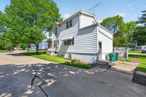 Tiny photo for 406 S Locust Street, Sycamore, IL 60178 (MLS # 12594554)