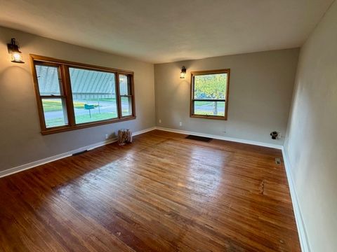 Tiny photo for 406 S Locust Street, Sycamore, IL 60178 (MLS # 12594554)