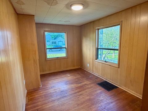 Tiny photo for 406 S Locust Street, Sycamore, IL 60178 (MLS # 12594554)