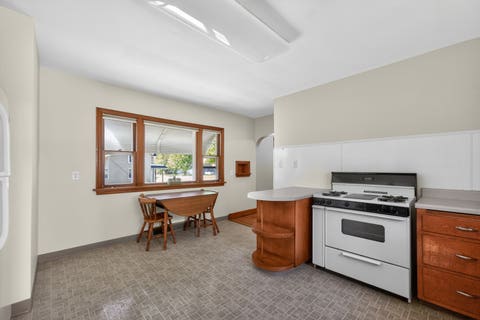 Tiny photo for 406 S Locust Street, Sycamore, IL 60178 (MLS # 12594554)