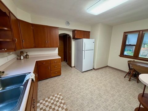 Tiny photo for 406 S Locust Street, Sycamore, IL 60178 (MLS # 12594554)