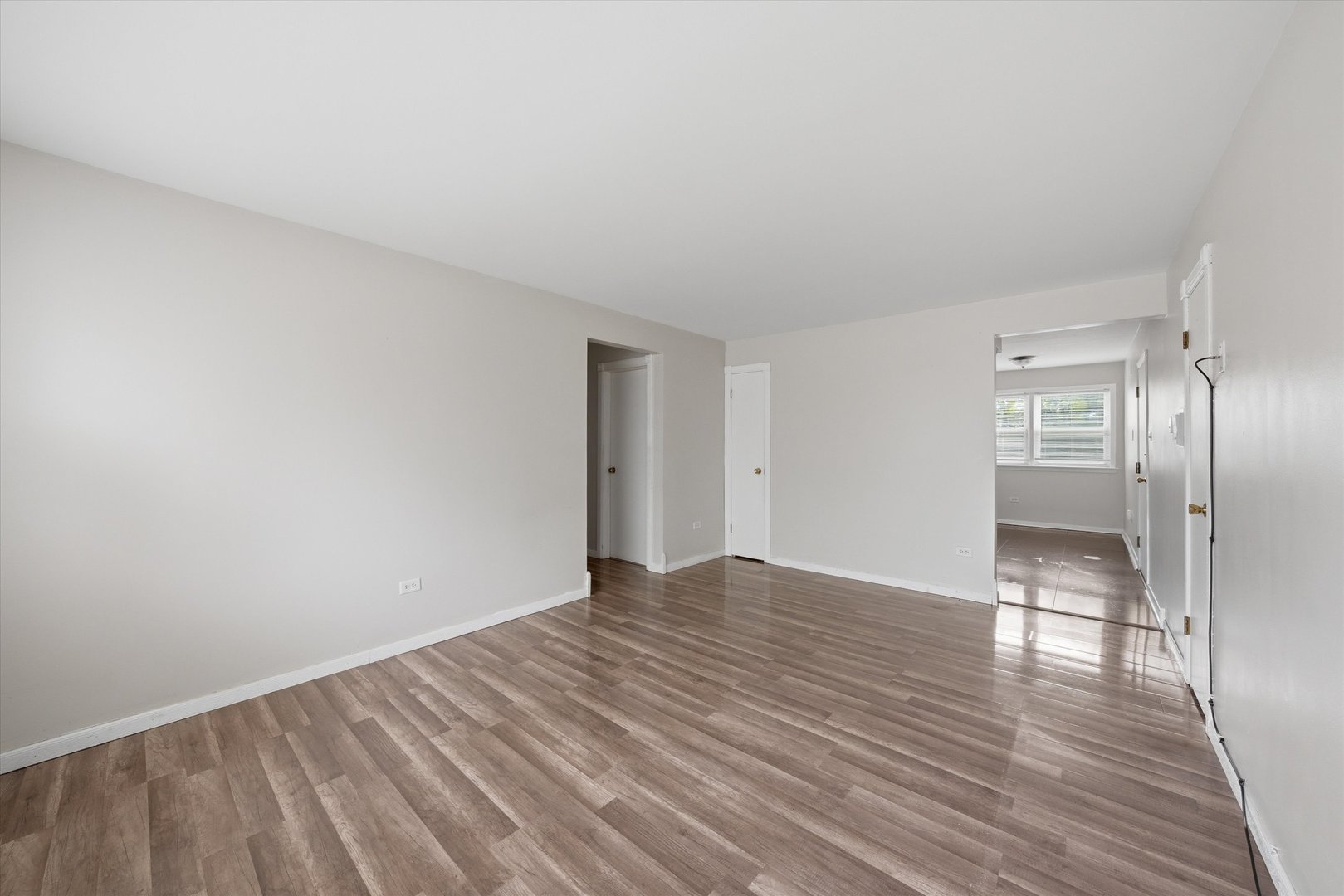 10108 S Pulaski Road 1s