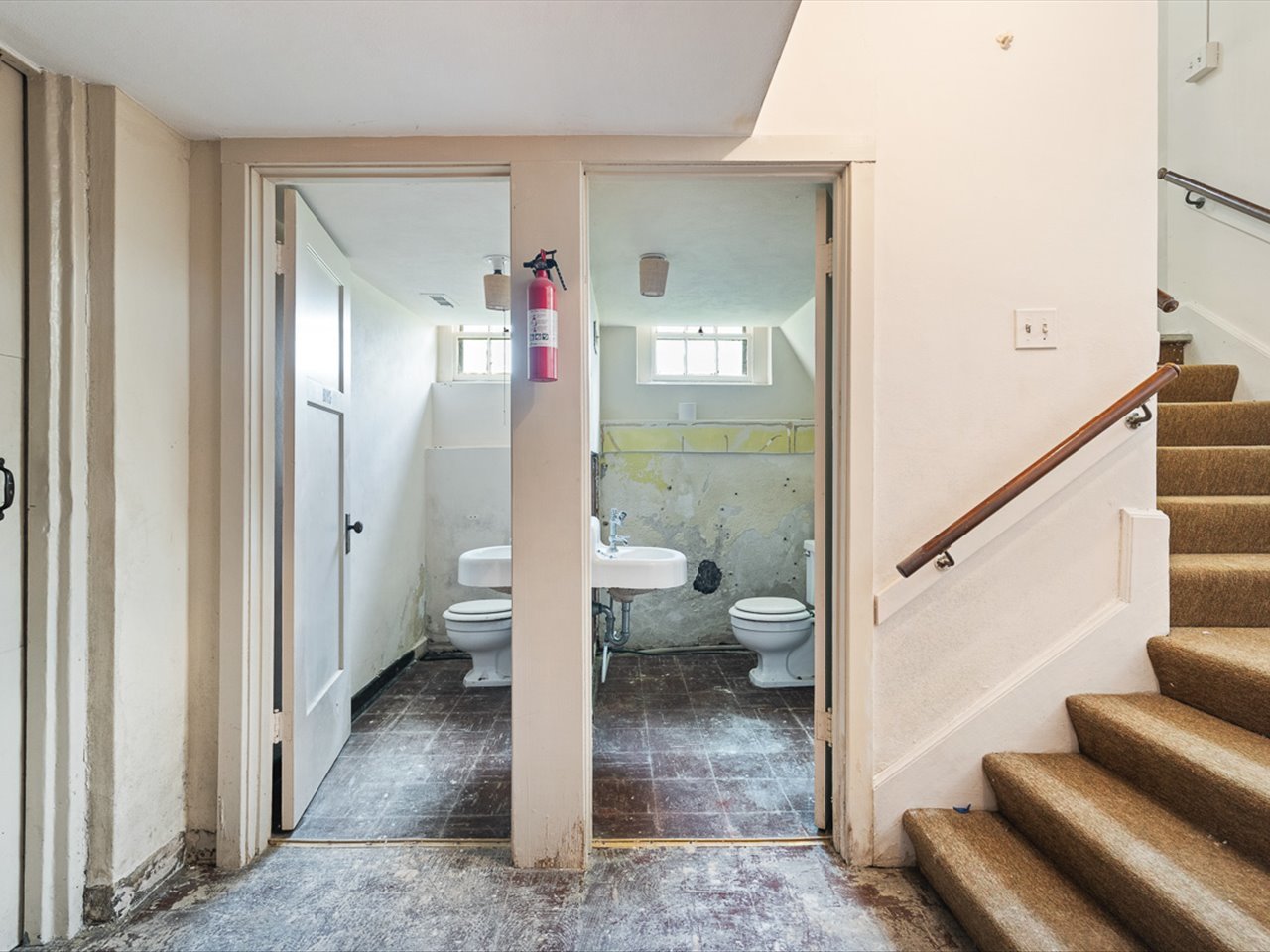 Freeport, Illinois 61032, United States, ,Commercial,Pending,173365