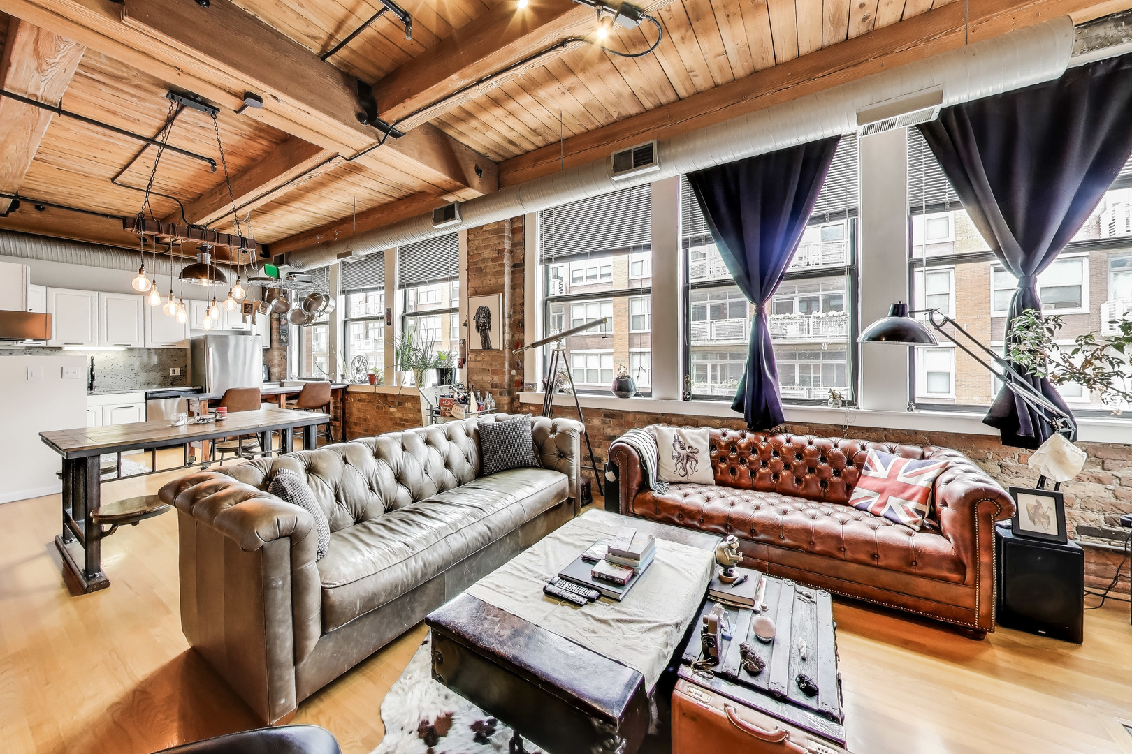 913 W Van Buren Street 6E