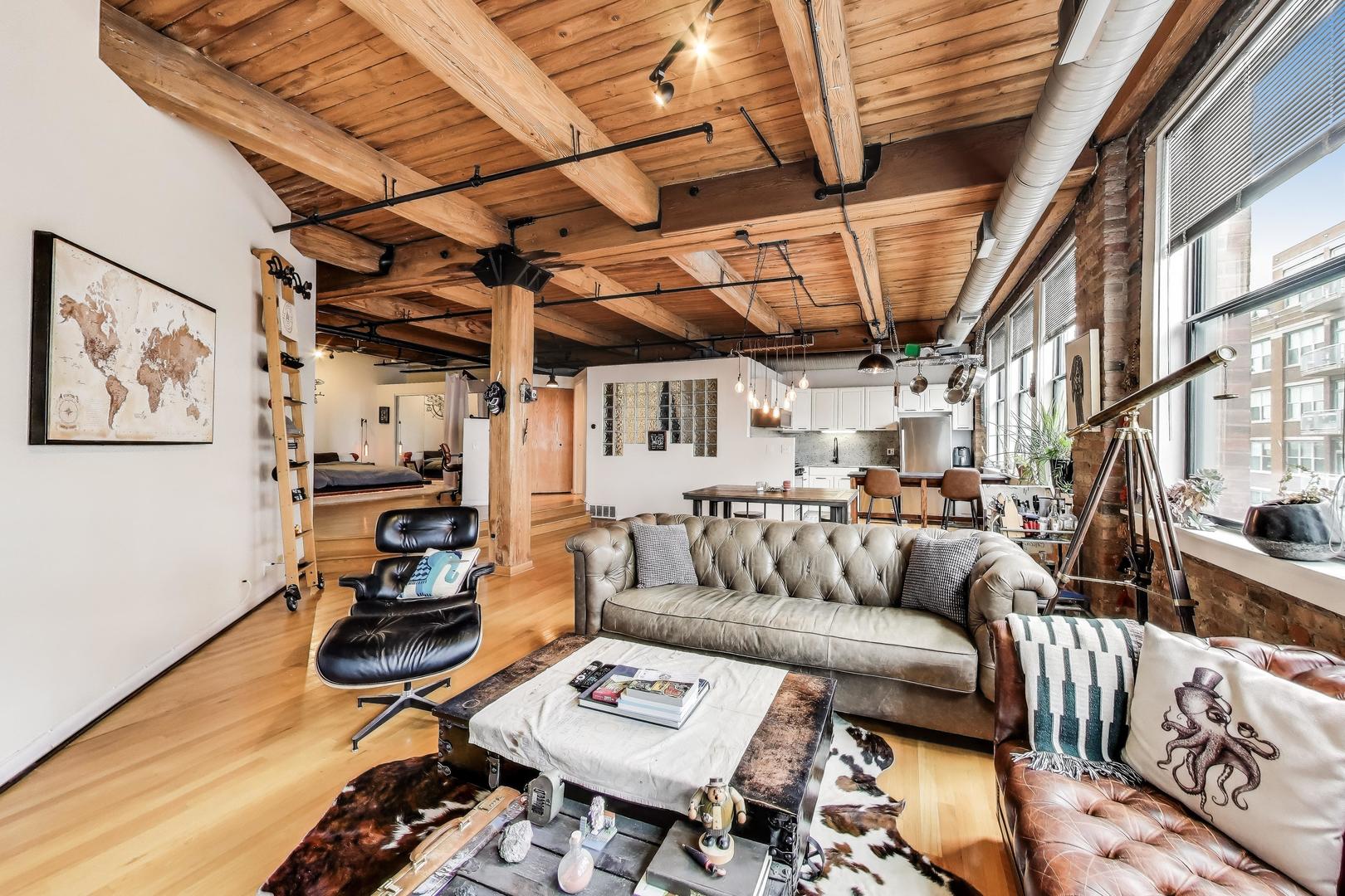 913 W Van Buren Street 6E