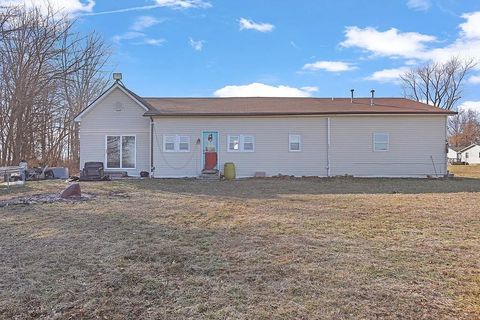 Tiny photo for 3665 Burning Star 2 Road, Duquoin, IL 62832 (MLS # 12616342)