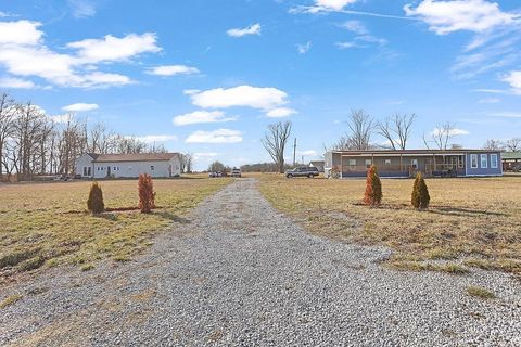 Tiny photo for 3665 Burning Star 2 Road, Duquoin, IL 62832 (MLS # 12616342)