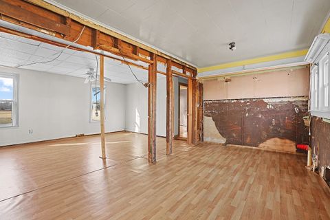 Tiny photo for 3665 Burning Star 2 Road, Duquoin, IL 62832 (MLS # 12616342)