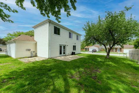 Tiny photo for 5039 Chambers Drive, Hoffman Estates, IL 60010 (MLS # 12676332)