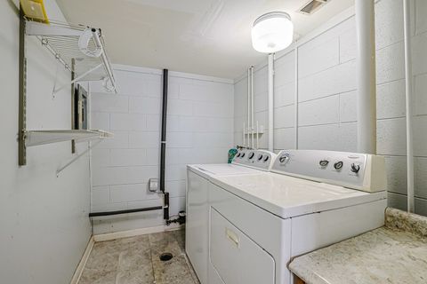 Tiny photo for 107 TONSET Court #107, Schaumburg, IL 60193 (MLS # 12527216)