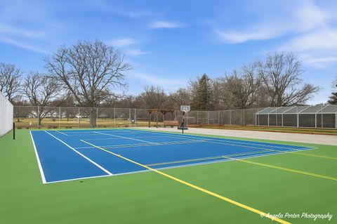 Tiny photo for 7202 Oxford Circle #237, Fox Lake, IL 60020 (MLS # 12580338)