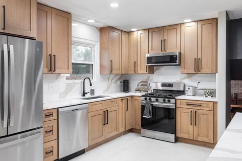 Tiny photo for 207 Diana Street, Shorewood, IL 60404 (MLS # 12516472)