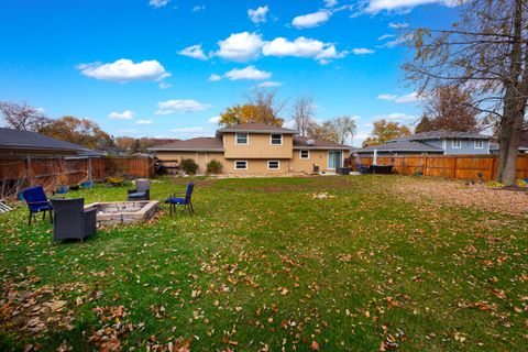 Tiny photo for 207 Diana Street, Shorewood, IL 60404 (MLS # 12516472)