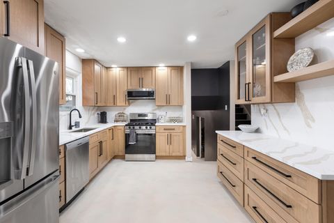 Tiny photo for 207 Diana Street, Shorewood, IL 60404 (MLS # 12516472)