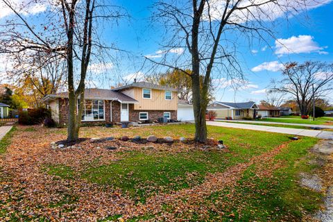 Tiny photo for 207 Diana Street, Shorewood, IL 60404 (MLS # 12516472)
