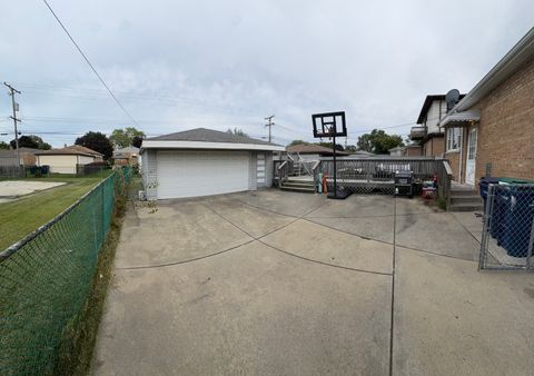 Tiny photo for 8737 S Richmond Avenue, Evergreen Park, IL 60805 (MLS # 12493825)