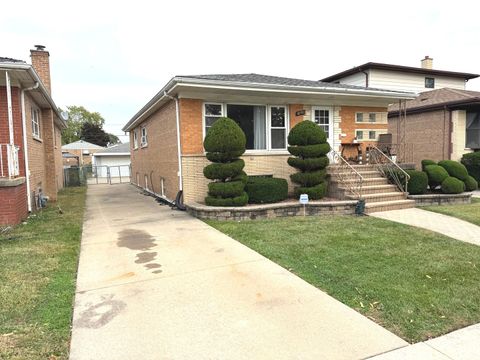 Tiny photo for 8737 S Richmond Avenue, Evergreen Park, IL 60805 (MLS # 12493825)