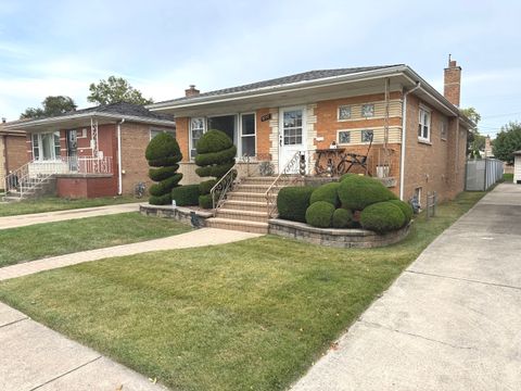 Tiny photo for 8737 S Richmond Avenue, Evergreen Park, IL 60805 (MLS # 12493825)