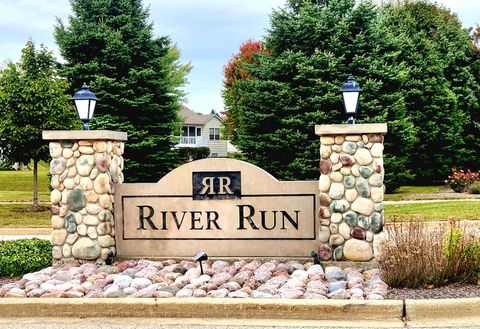 Tiny photo for 602 Clearwater Court, Oswego, IL 60543 (MLS # 12493644)