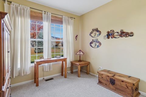 Tiny photo for 602 Clearwater Court, Oswego, IL 60543 (MLS # 12493644)