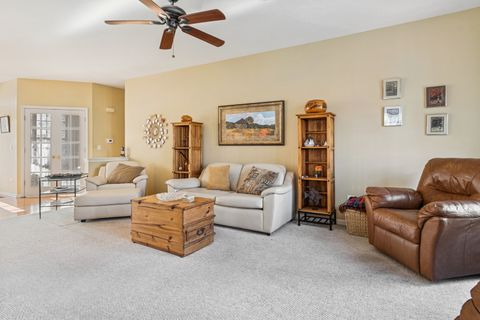 Tiny photo for 602 Clearwater Court, Oswego, IL 60543 (MLS # 12493644)