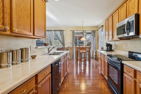 Tiny photo for 602 Clearwater Court, Oswego, IL 60543 (MLS # 12493644)