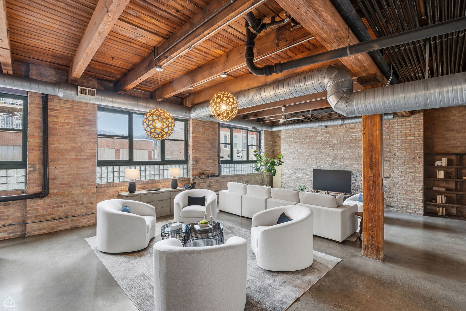 835 N Wood Street 103-203